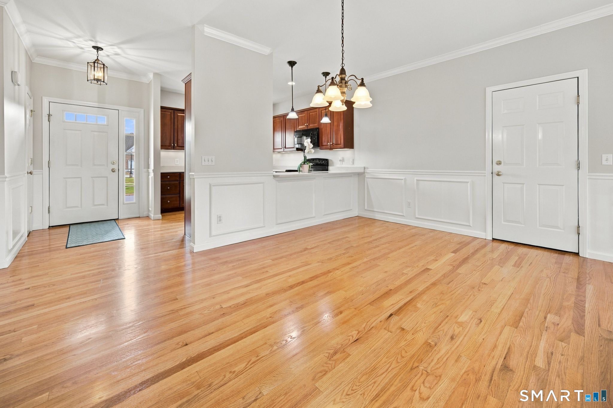 6 Windermere Village Road Ellington CT 06029