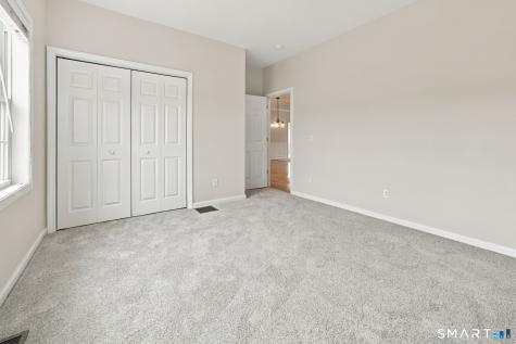 6 Windermere Village Road Ellington CT 06029