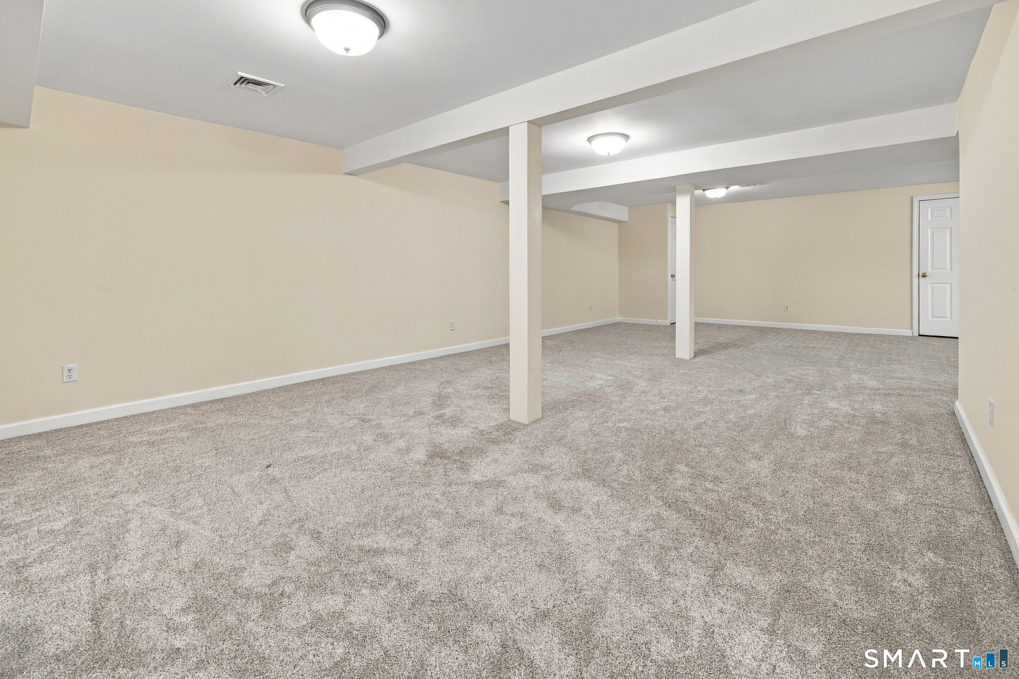 6 Windermere Village Road Ellington CT 06029