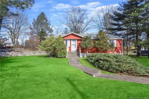 30 Robert Court Fairfield CT 06824