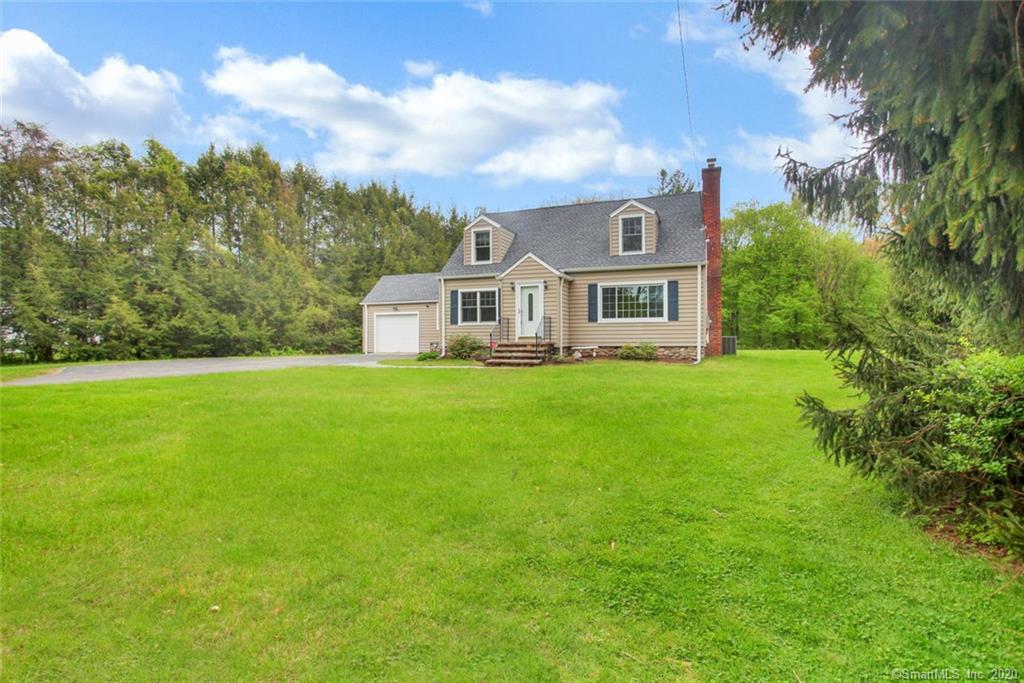 20 Moss Avenue Seymour CT 06483