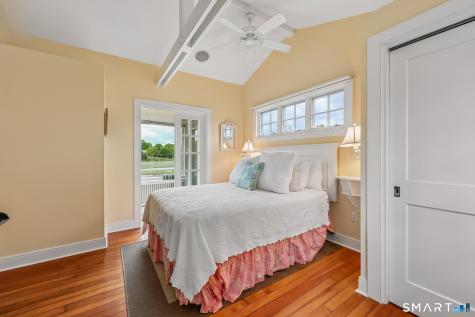 153 Middle Beach Road Madison CT 06443
