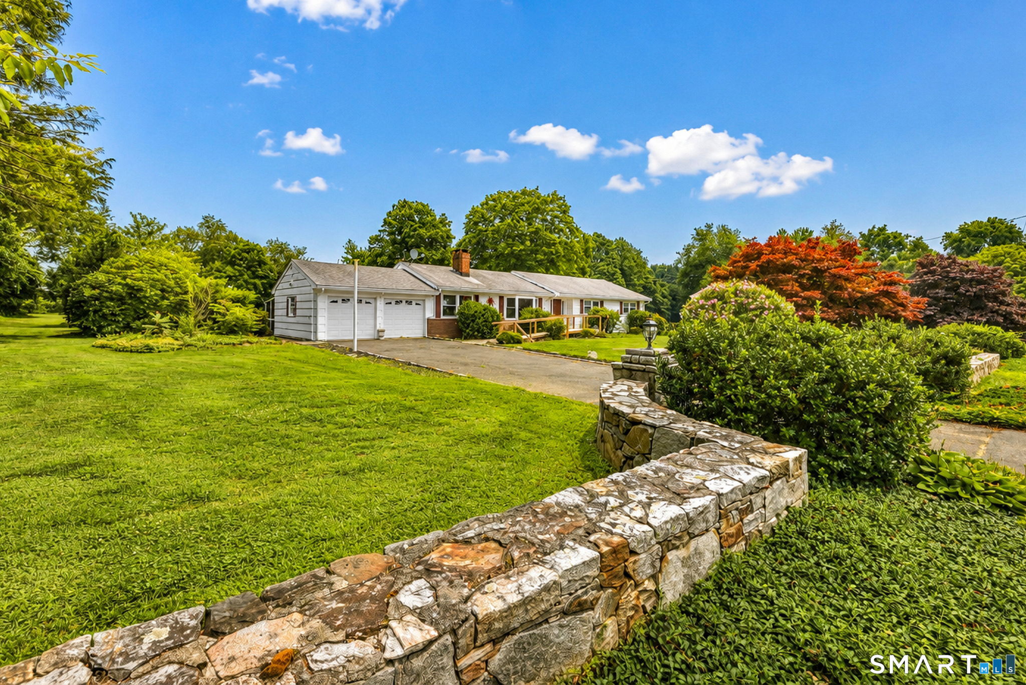 52 Lauderdale Drive Trumbull CT 06611