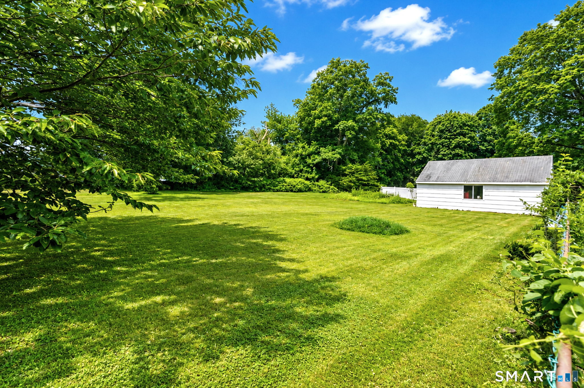 52 Lauderdale Drive Trumbull CT 06611
