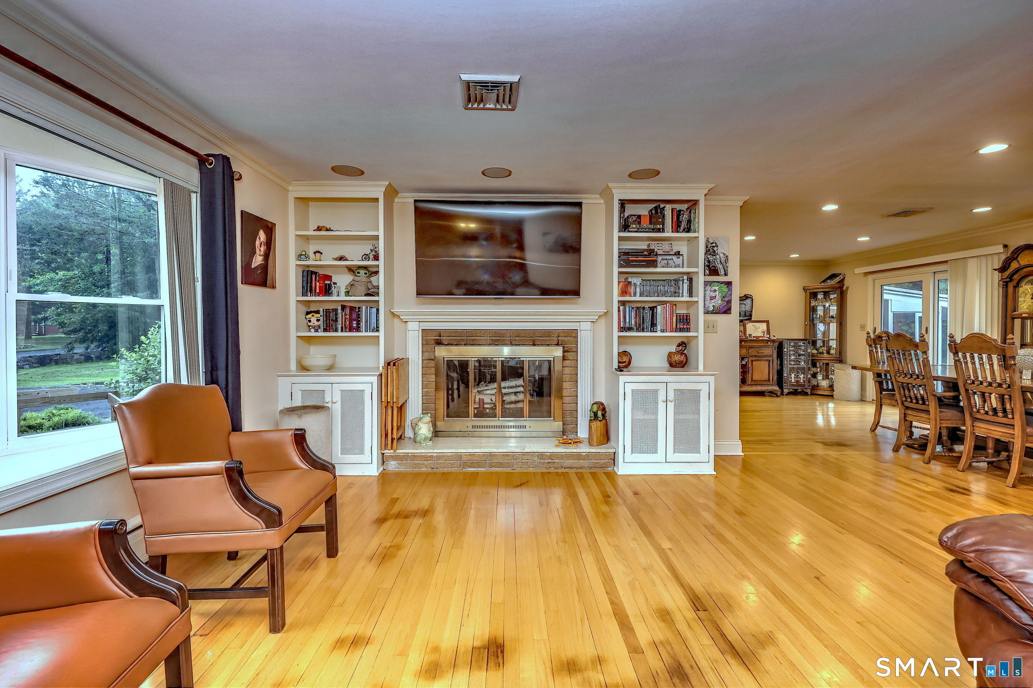 52 Lauderdale Drive Trumbull CT 06611
