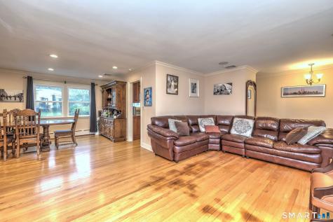 52 Lauderdale Drive Trumbull CT 06611