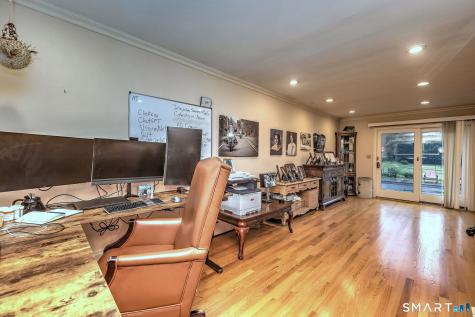 52 Lauderdale Drive Trumbull CT 06611