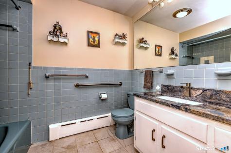 52 Lauderdale Drive Trumbull CT 06611