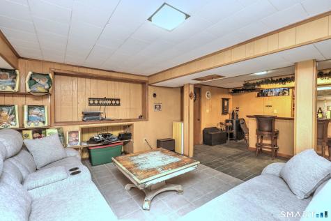 52 Lauderdale Drive Trumbull CT 06611