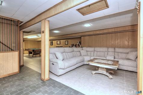 52 Lauderdale Drive Trumbull CT 06611