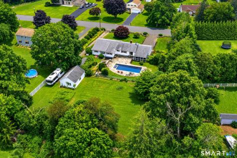 52 Lauderdale Drive Trumbull CT 06611