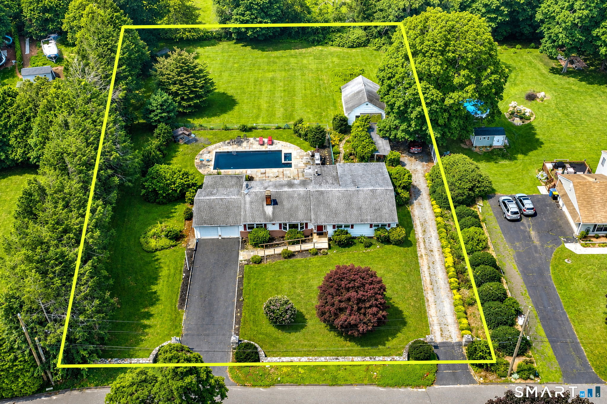 52 Lauderdale Drive Trumbull CT 06611