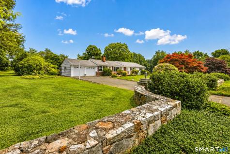52 Lauderdale Drive Trumbull CT 06611