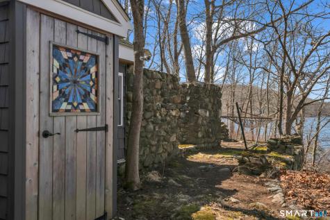164 Miller Road North Stonington CT 06359