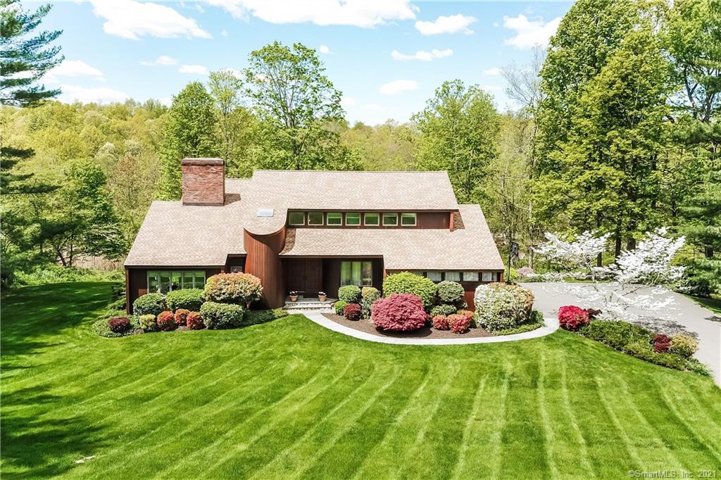 10 Farview Farm Road Redding CT 06896