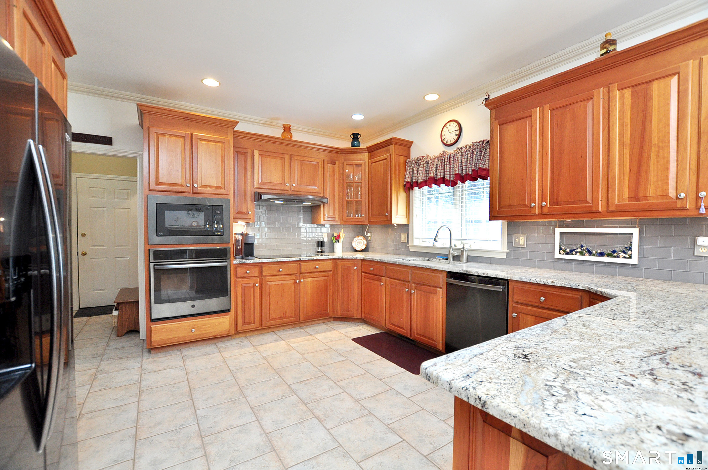 16 Stonewall Drive Granby CT 06090