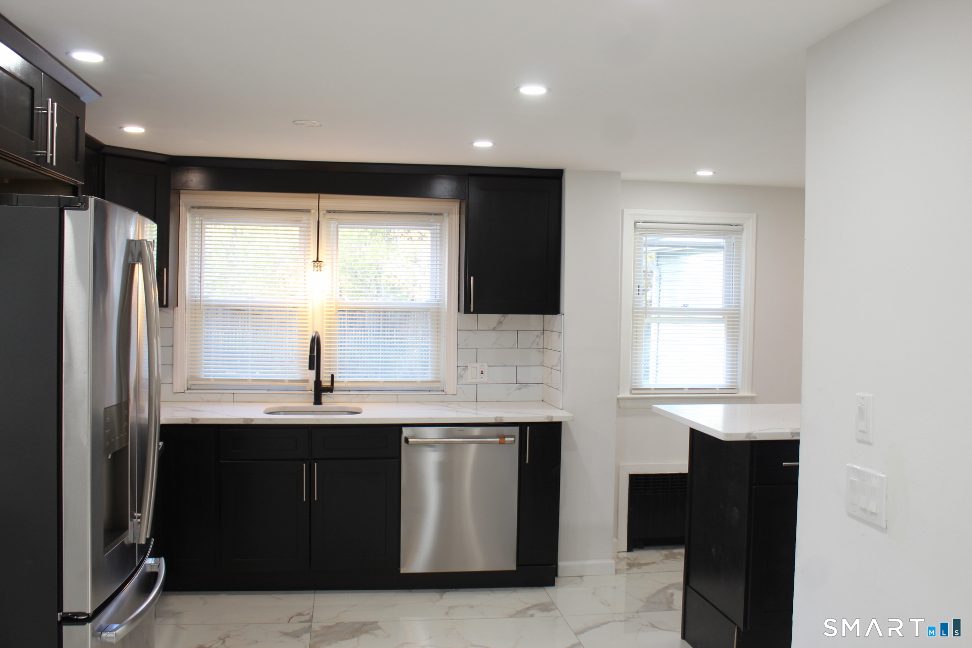 18 Walsh Street Bloomfield CT 06002