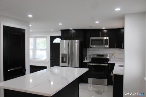 18 Walsh Street Bloomfield CT 06002