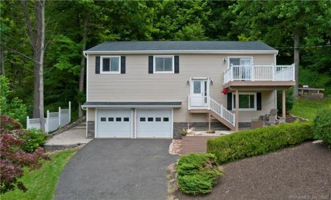 19 Mist Hill Drive New Milford CT 06776