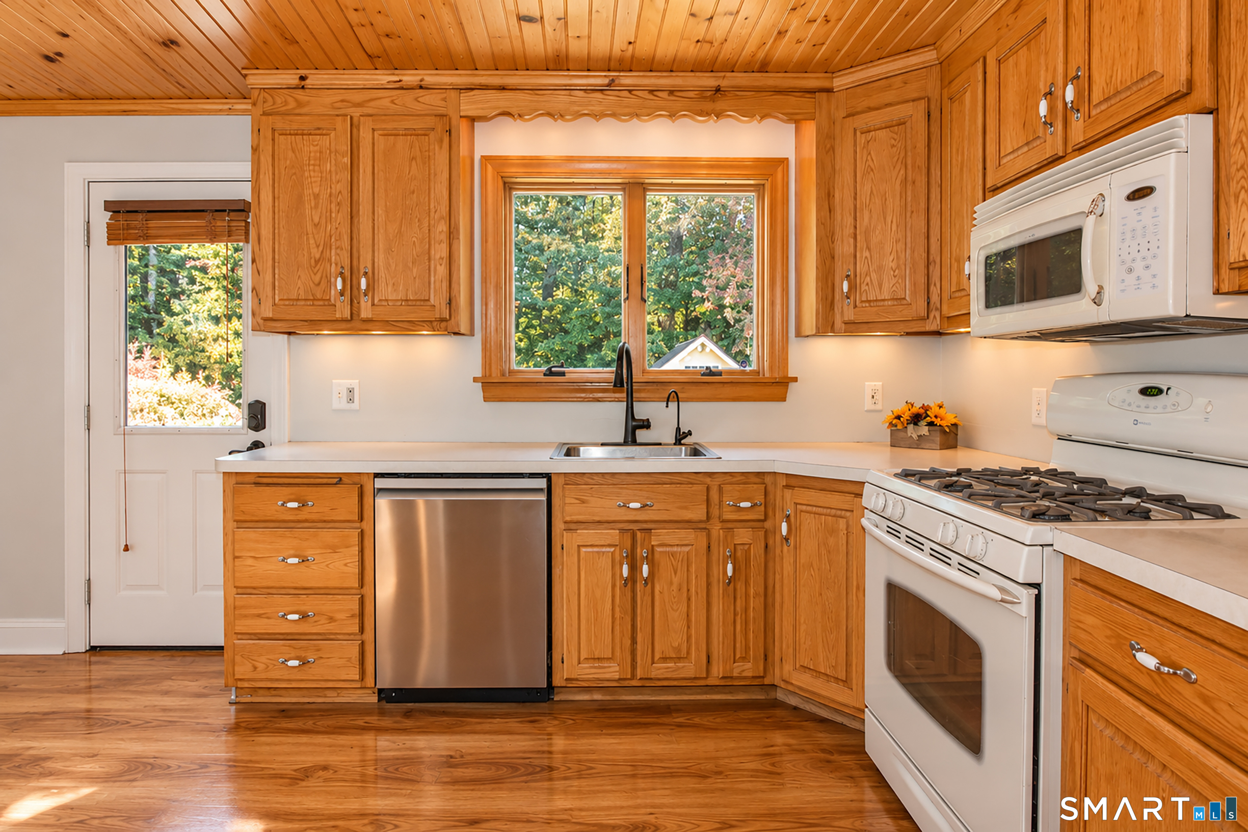 13 Belmont Avenue Enfield CT 06082
