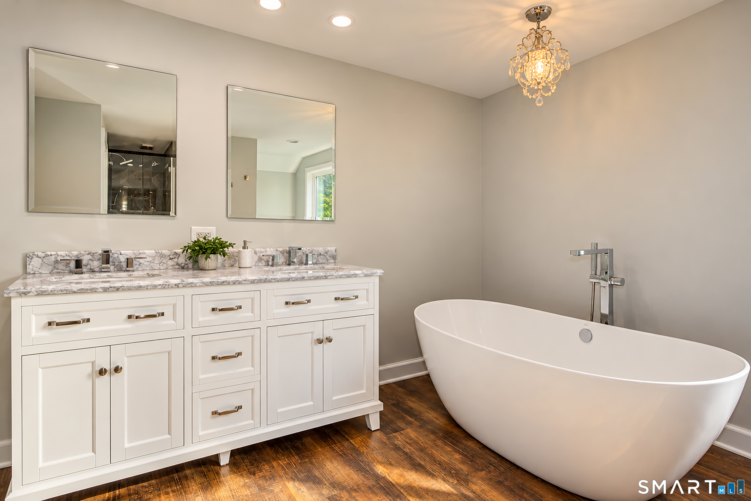 13 Belmont Avenue Enfield CT 06082