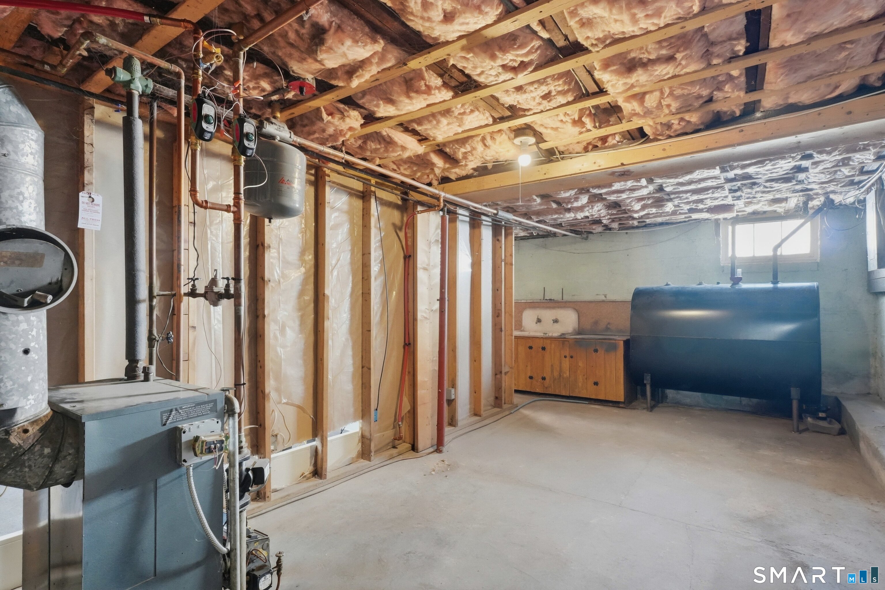 74 Riverside Drive Thompson CT 06277