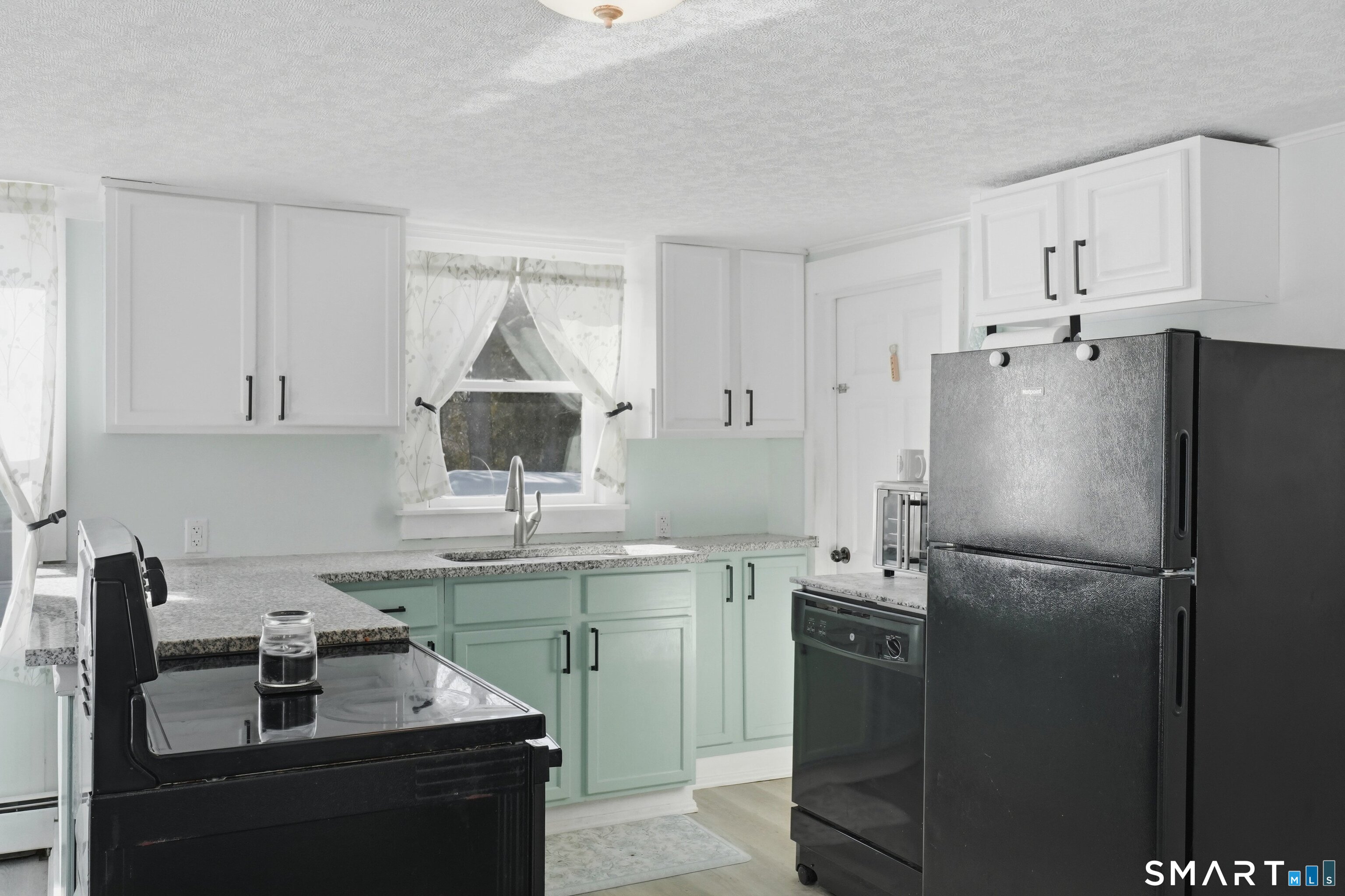 74 Riverside Drive Thompson CT 06277