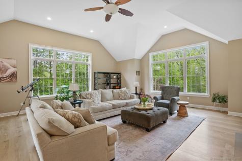 18 Beaver Dam Road Newtown CT 06470