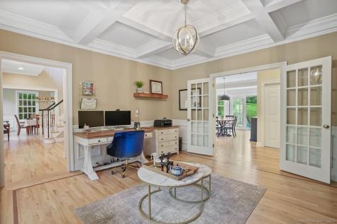 18 Beaver Dam Road Newtown CT 06470