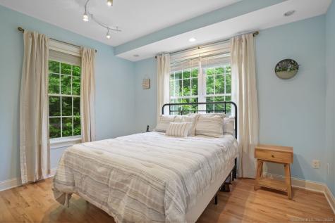 18 Beaver Dam Road Newtown CT 06470