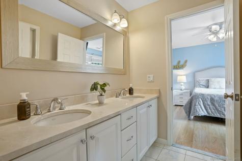 18 Beaver Dam Road Newtown CT 06470