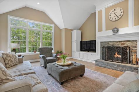 18 Beaver Dam Road Newtown CT 06470