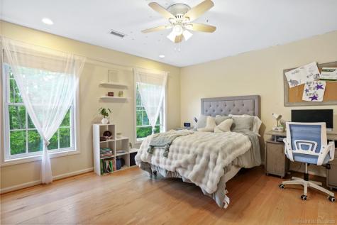 18 Beaver Dam Road Newtown CT 06470