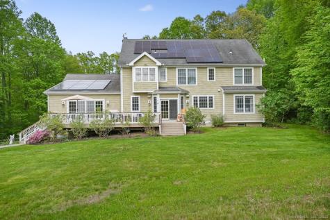 18 Beaver Dam Road Newtown CT 06470