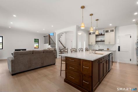 47 Luca Lane Wethersfield CT 06109