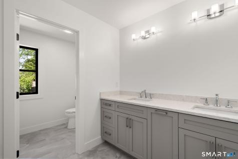 47 Luca Lane Wethersfield CT 06109