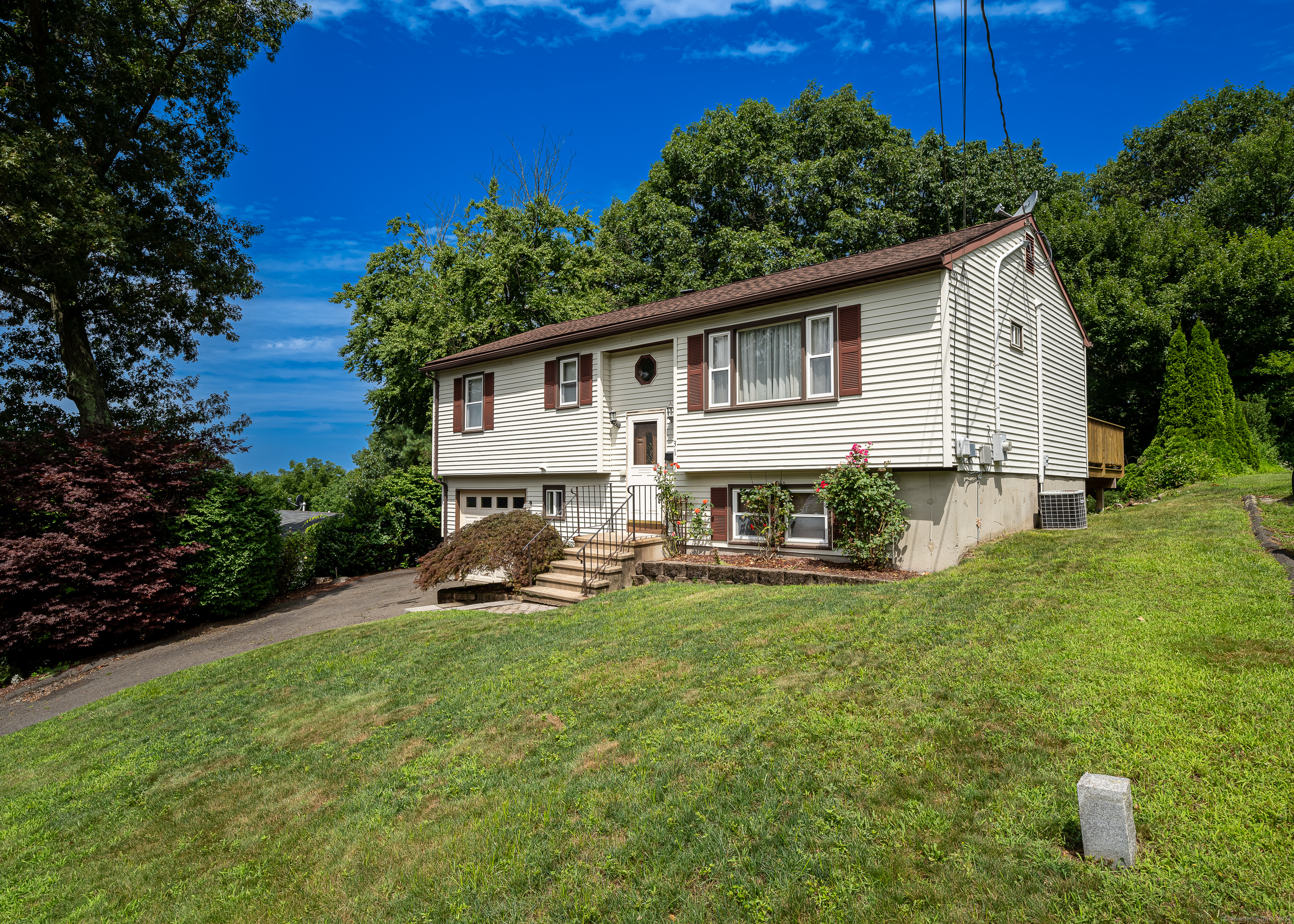 31 Oliver Avenue Waterbury CT 06705