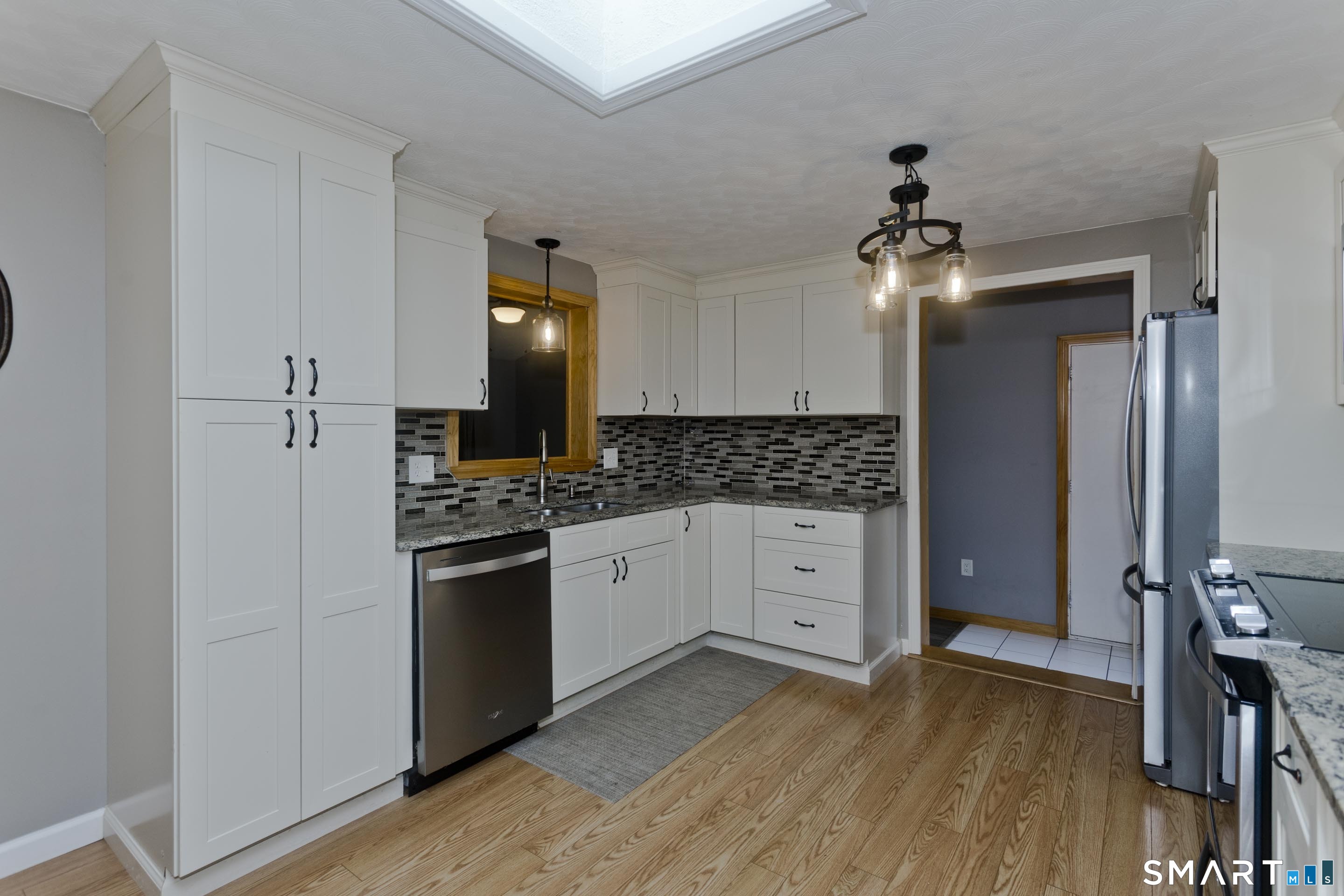 28 Bess Road Enfield CT 06082