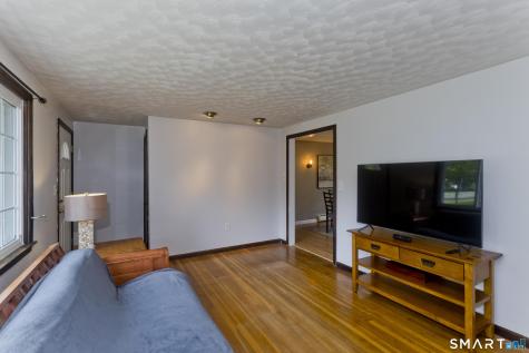28 Bess Road Enfield CT 06082