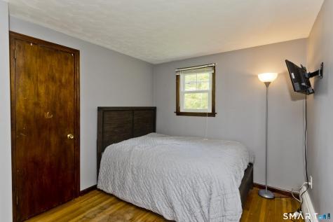 28 Bess Road Enfield CT 06082