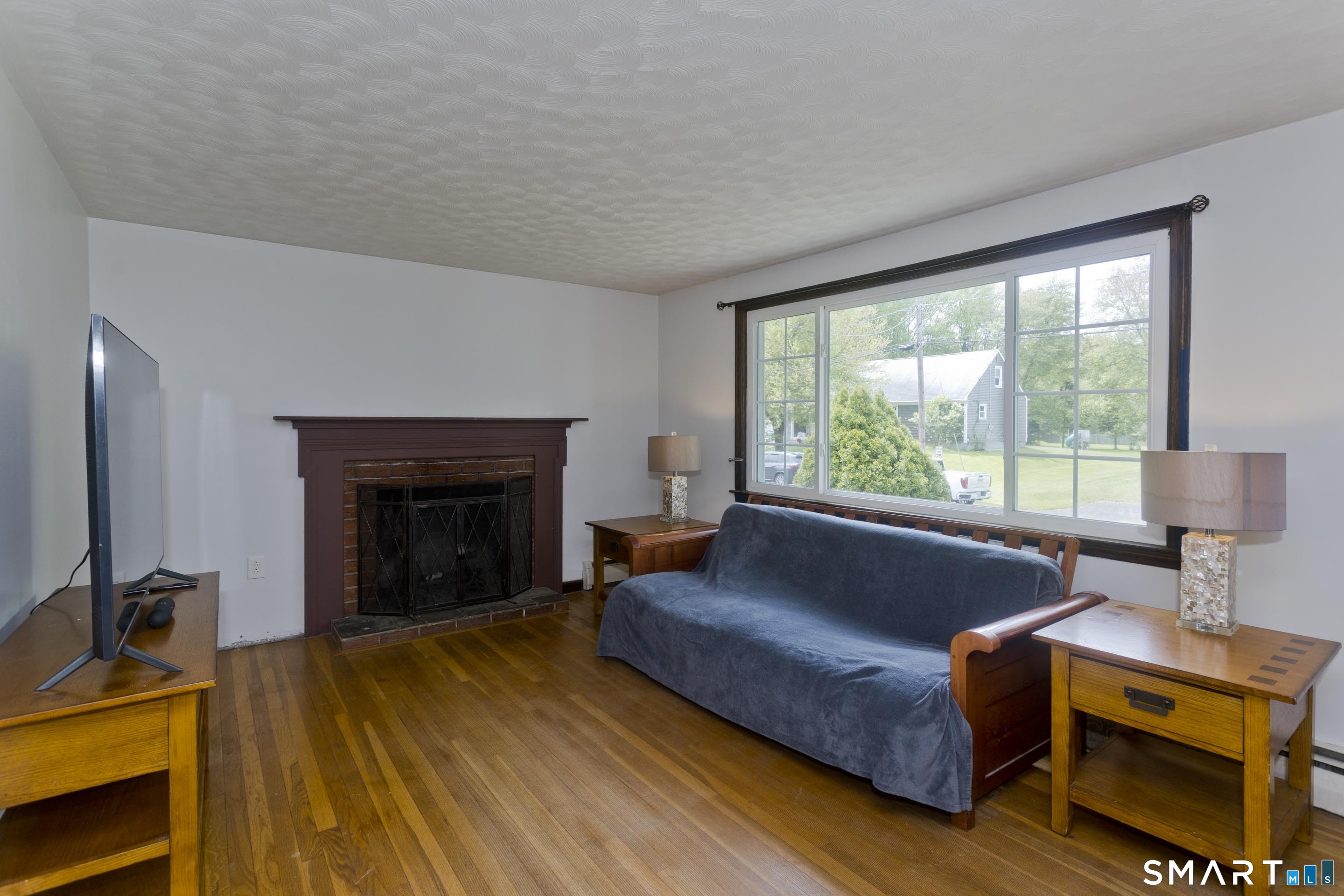 28 Bess Road Enfield CT 06082