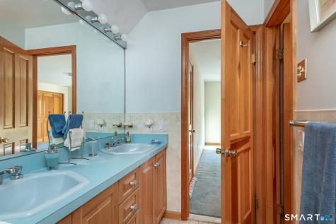 233 Southbury Road Roxbury CT 06783