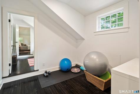 496 Trinity Pass Road New Canaan CT 06840