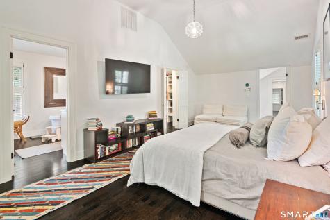 496 Trinity Pass Road New Canaan CT 06840