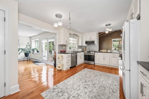 11 Ariel Road Woodbridge CT 06525