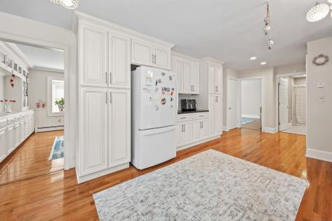 11 Ariel Road Woodbridge CT 06525
