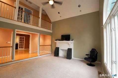14 Brae Loch Way Shelton CT 06484