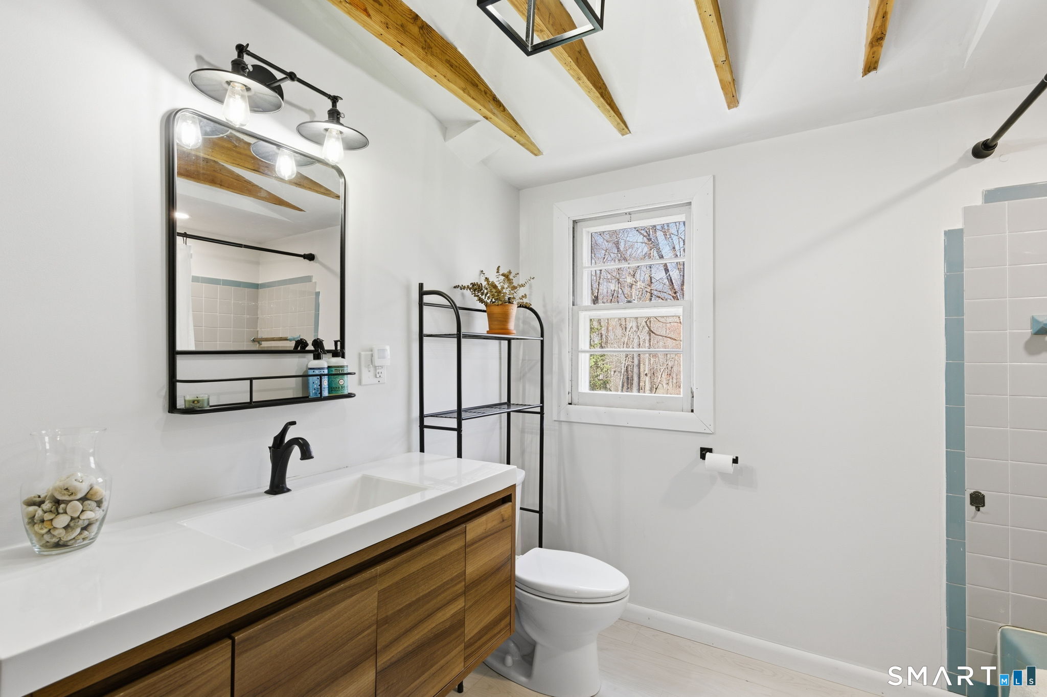 6 Fieldstone Drive Newtown CT 06470