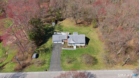 6 Fieldstone Drive Newtown CT 06470