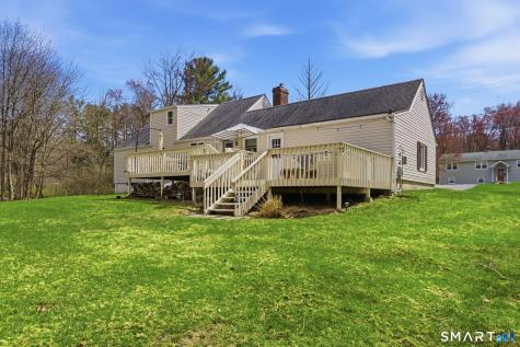 6 Fieldstone Drive Newtown CT 06470